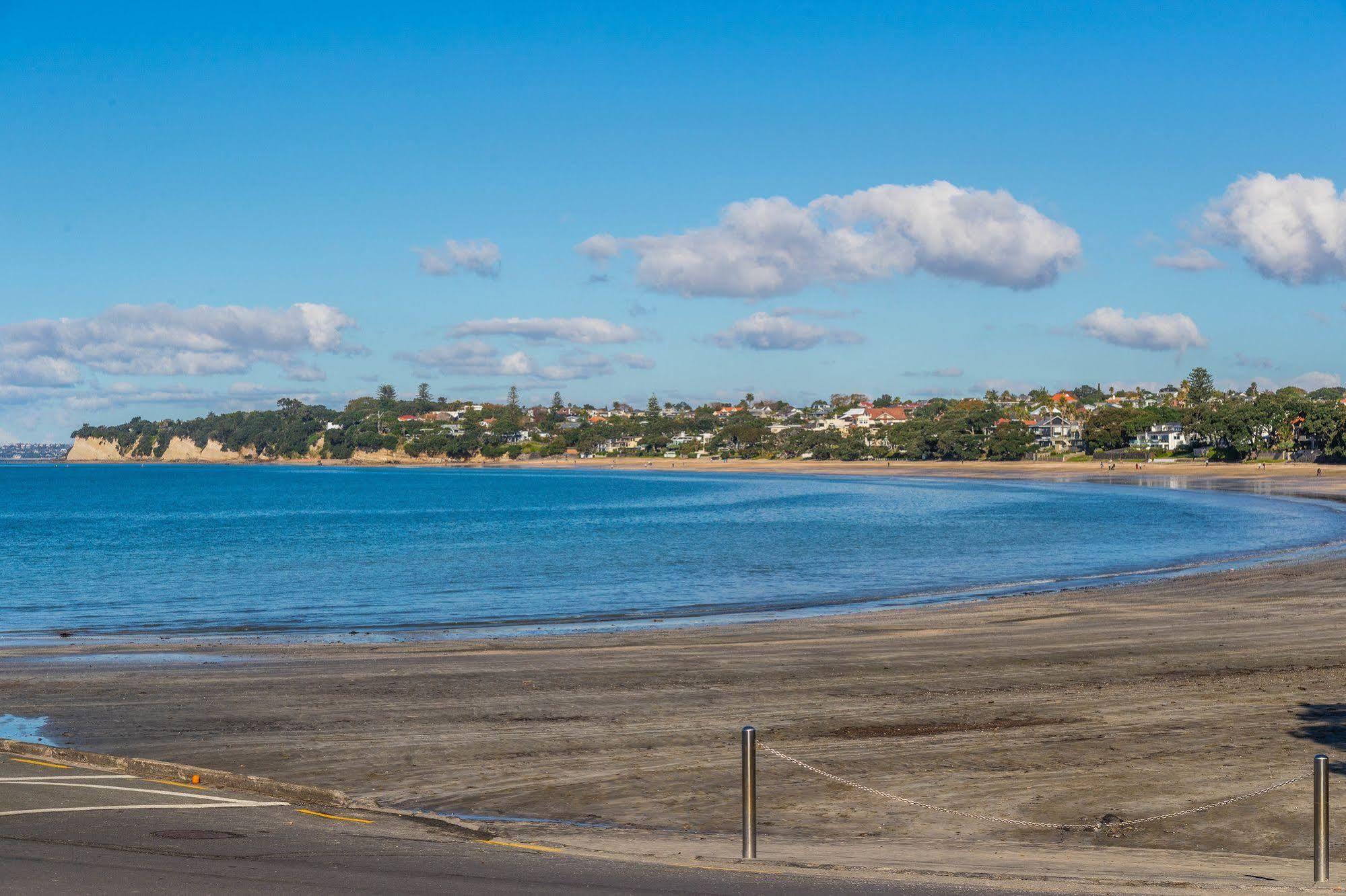 Emerald Inn On Takapuna Beach Auckland Exterior foto